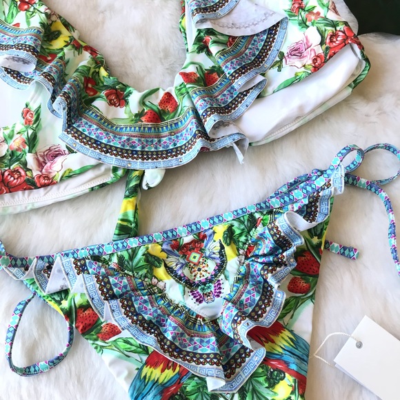 NEW Camilla One Flew Over Tie Front Bikini - Picture 6 of 8